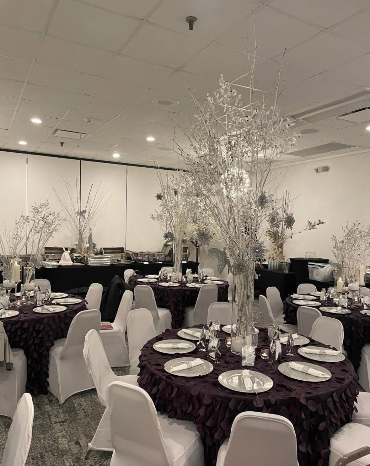 Ramada by Wyndham Newark/Wilmington Hotel Bagian luar foto